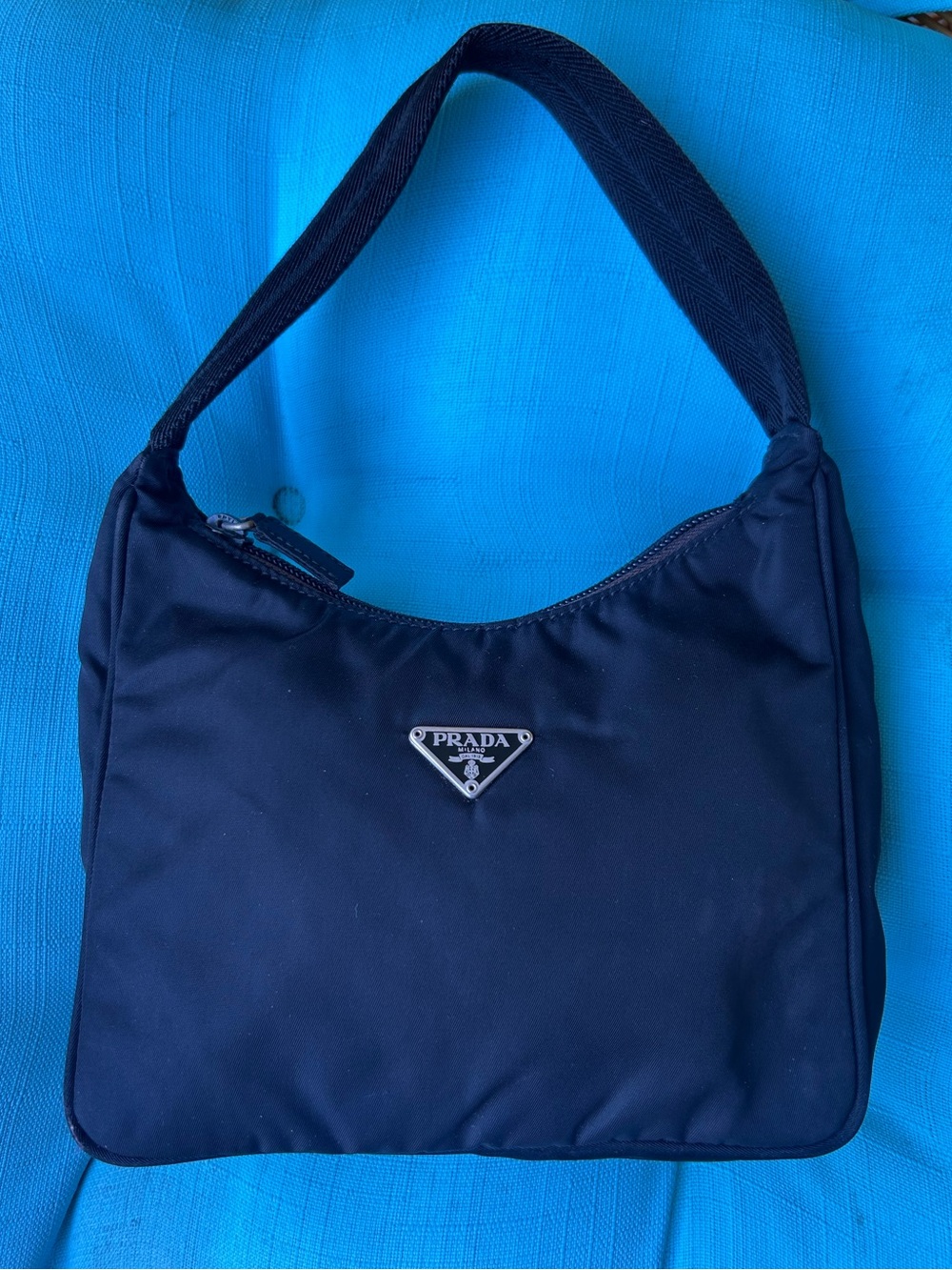 Authentic PRADA Tessuto Sport Nylon Bag - Picture 4 of 16